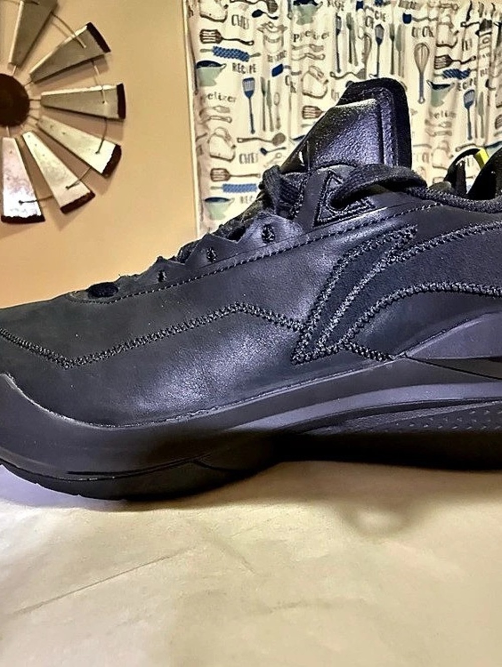 Li-Ning JB2 "Black Coffee" Black Athletic Shoes US 10.5 Like New